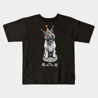 King Pug on a Skateboard Kids T-Shirt